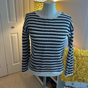 LOFT crew neck loose stitch sweater